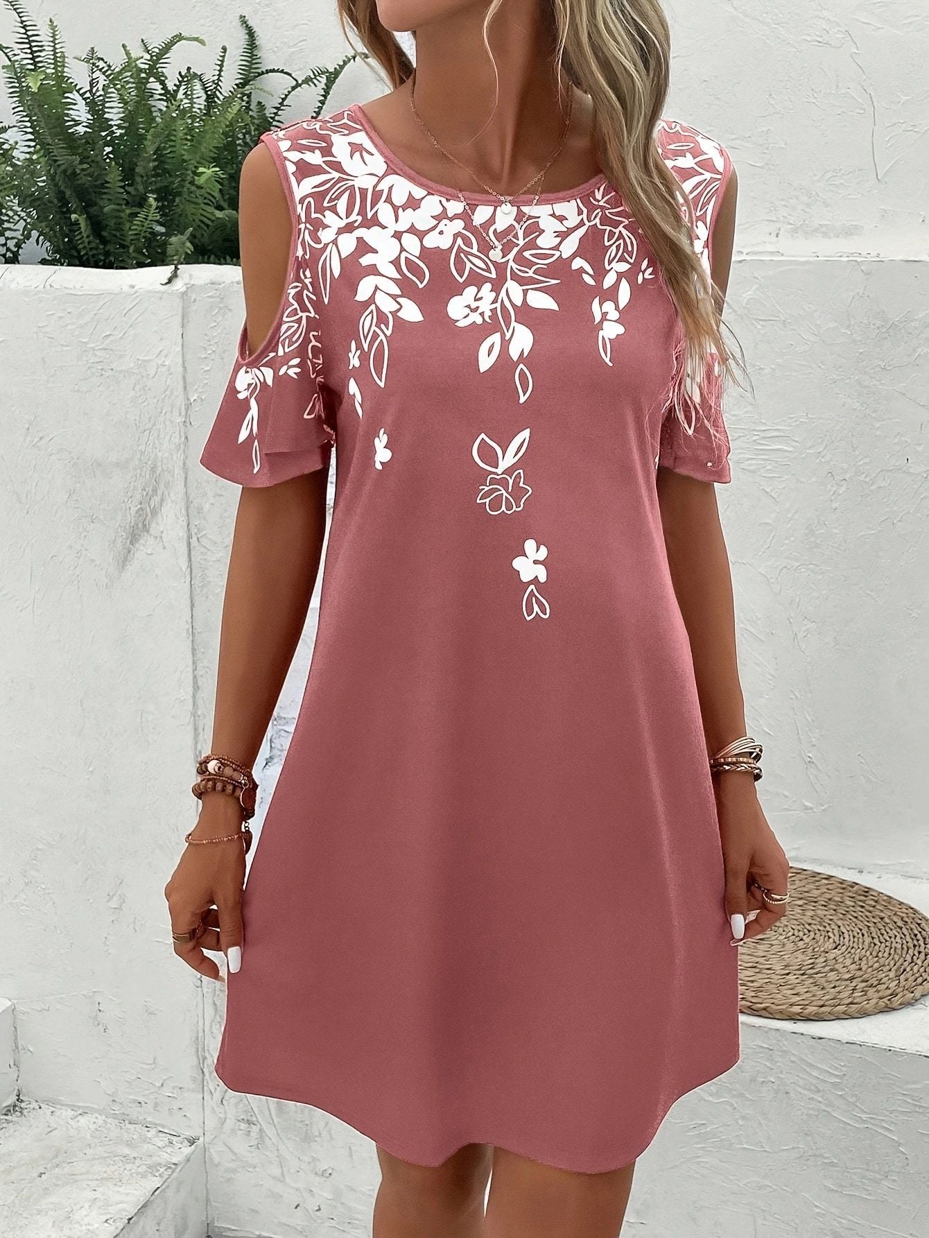 Navy Floral Print Cold Shoulder Shift Dress