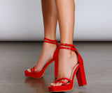 Bold Diva Platform Heels