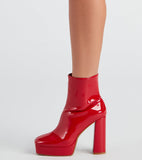 Gloss Move Patent Platform Booties