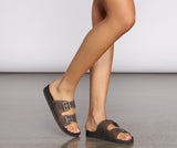 Sandalias de doble tira de gelatina Straight Talk