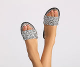 Sandalias con tachuelas de diamantes de imitación y piedras preciosas