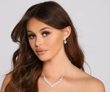 Dazzling Diva Collar and Duster Earrings Set