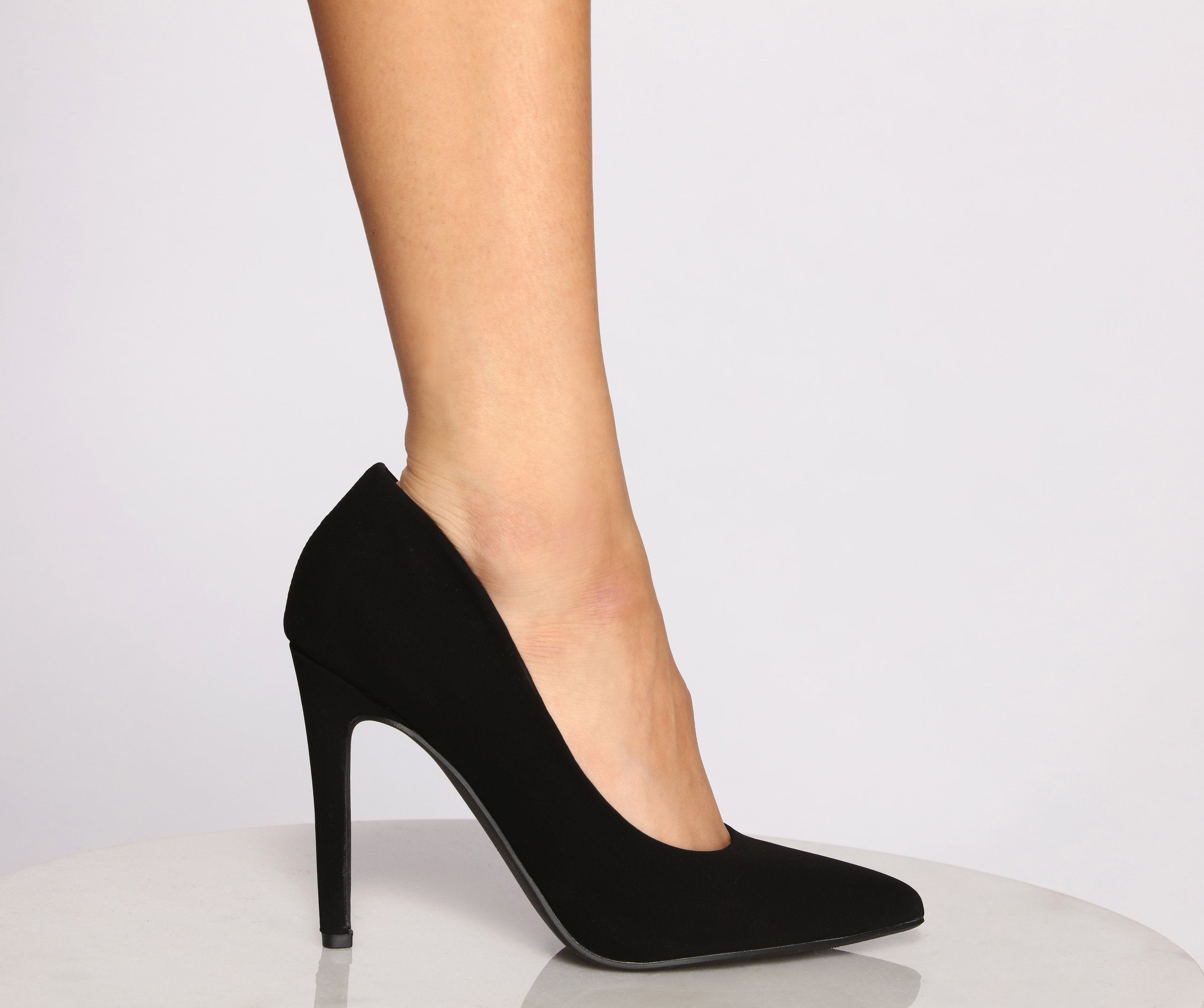 Perfect Style Cut Out Pumps