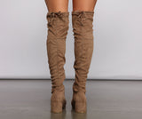 Stylish Must-Have Over The Knee Block Heel Boots