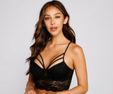 Bralette de encaje sensual con jaula