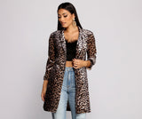 Blazer largo con estampado de leopardo y terciopelo